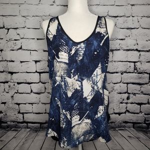 ⭐ Mossimo Abstract Print Blouse Tank